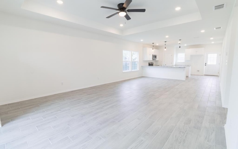 811 N Polk St, Beeville, TX 78102, 3 Habitaciones Habitaciones , ,2 BañosBaños,Residential,En Venta,811 N Polk St,0,113363