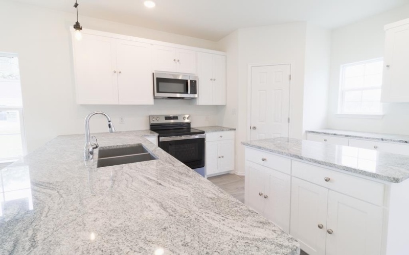 811 N Polk St, Beeville, TX 78102, 3 Habitaciones Habitaciones , ,2 BañosBaños,Residential,En Venta,811 N Polk St,0,113363