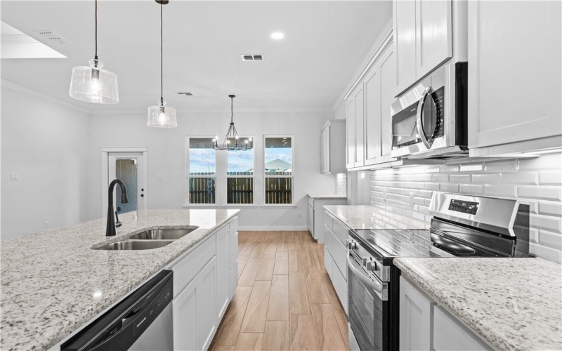 6202 Olivia Street, Corpus Christi, TX 78415, 4 Bedrooms Bedrooms, ,3 BathroomsBathrooms,Residential,For Sale,6202 Olivia Street,0,465943