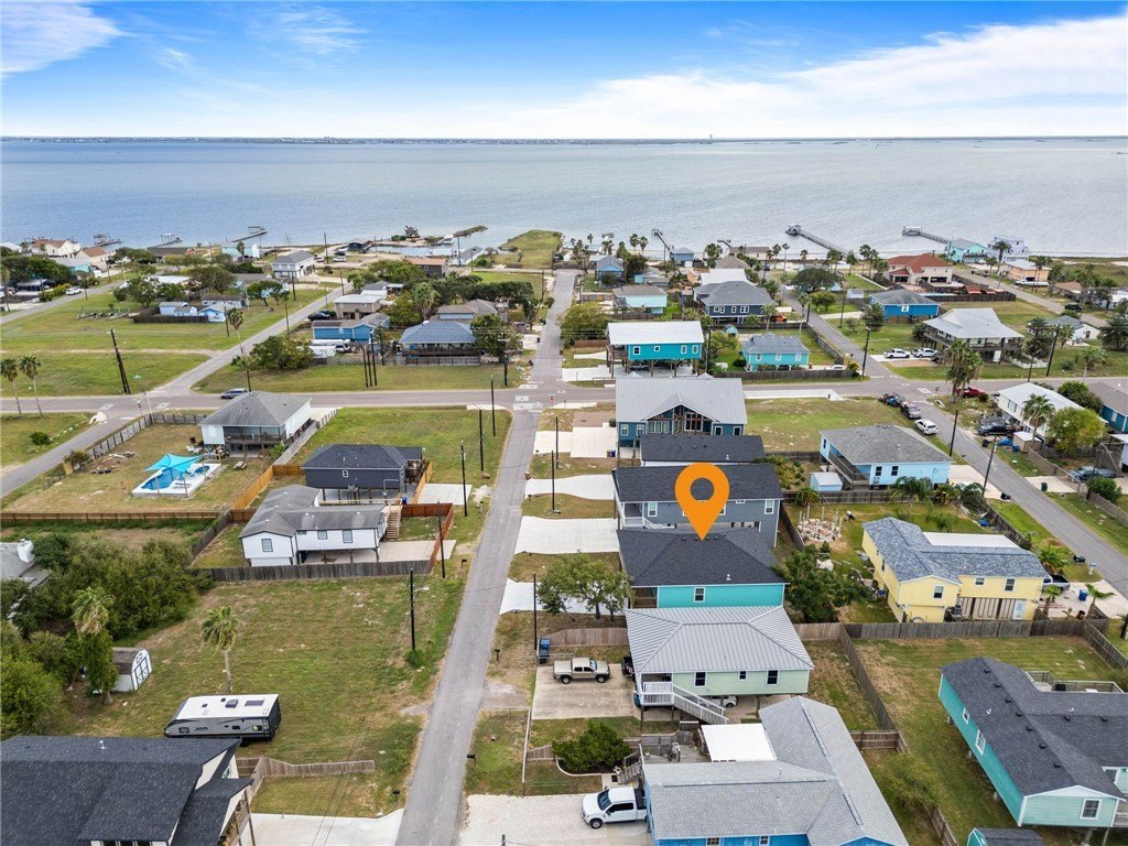 217 Las Palmas Drive, Corpus Christi, TX 78418, 3 Bedrooms Bedrooms, ,2 BathroomsBathrooms,Residential,For Sale,217 Las Palmas Drive,0,466998