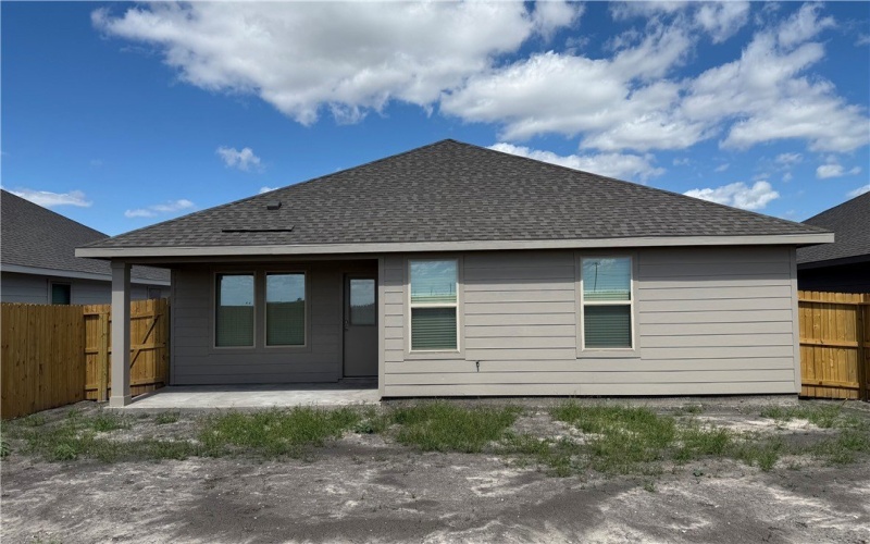 1313 Remys Street, Corpus Christi, TX 78415, 3 Habitaciones Habitaciones , ,2 BañosBaños,Residential,En Venta,1313 Remys Street,0,467028