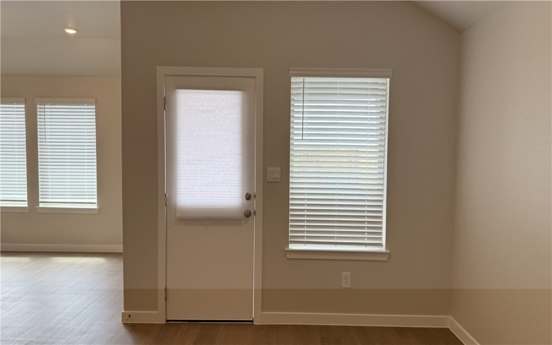 1309 Remys Street, Corpus Christi, TX 78415, 4 Habitaciones Habitaciones , ,2 BañosBaños,Residential,En Venta,1309 Remys Street,0,467051