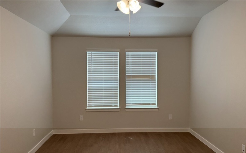 1309 Remys Street, Corpus Christi, TX 78415, 4 Habitaciones Habitaciones , ,2 BañosBaños,Residential,En Venta,1309 Remys Street,0,467051