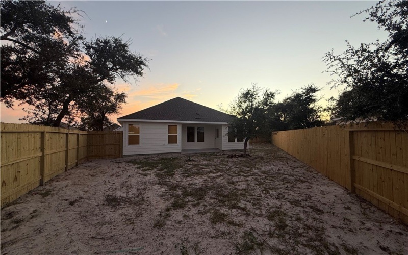 106 Aruba Drive, Rockport, TX 78382, 3 Habitaciones Habitaciones , ,2 BañosBaños,Residential,En Venta,106 Aruba Drive,0,467059