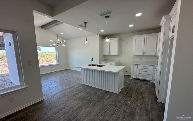 505 N Sophia Street, Elsa, TX 78543, 3 Bedrooms Bedrooms, ,2 BathroomsBathrooms,Residential,For Sale,505 N Sophia Street,0,485692