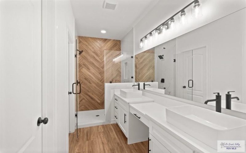 119 MARIGOLD DR, LOS FRESNOS, TX 78566, 3 Bedrooms Bedrooms, ,2 BathroomsBathrooms,Residential,For Sale,119 MARIGOLD DR,0,29769631