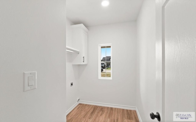 119 MARIGOLD DR, LOS FRESNOS, TX 78566, 3 Bedrooms Bedrooms, ,2 BathroomsBathrooms,Residential,For Sale,119 MARIGOLD DR,0,29769631