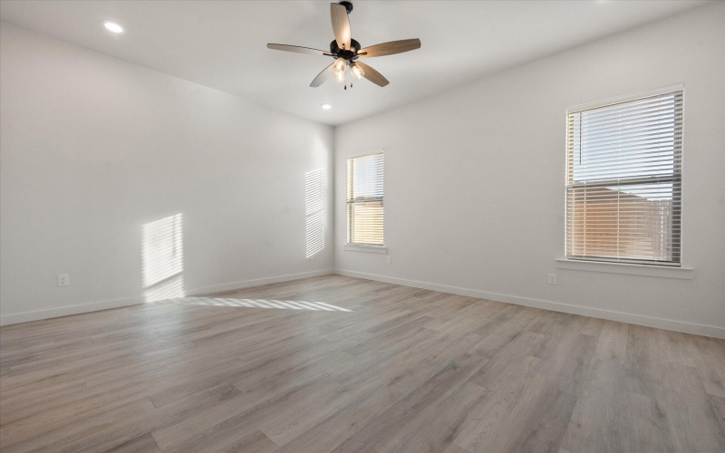 3009 138th Place, Lubbock, TX 79423, 3 Habitaciones Habitaciones , ,2 BañosBaños,Residential,En Venta,3009 138th Place,0,202562397