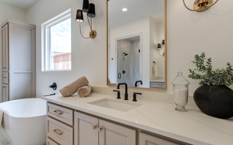 4610 138th Place, Lubbock, TX 79424, 4 Bedrooms Bedrooms, ,3 BathroomsBathrooms,Residential,For Sale,4610 138th Place,0,202562399