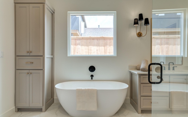 4610 138th Place, Lubbock, TX 79424, 4 Bedrooms Bedrooms, ,3 BathroomsBathrooms,Residential,For Sale,4610 138th Place,0,202562399