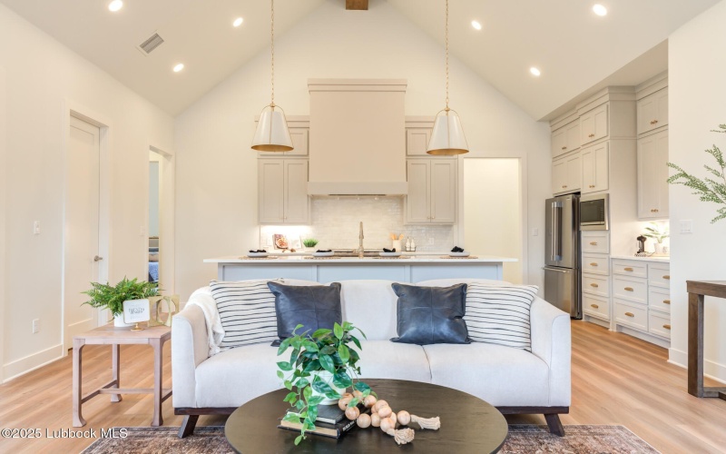 4617 138th Place, Lubbock, TX 79424, 4 Bedrooms Bedrooms, ,3 BathroomsBathrooms,Residential,For Sale,4617 138th Place,0,202562400