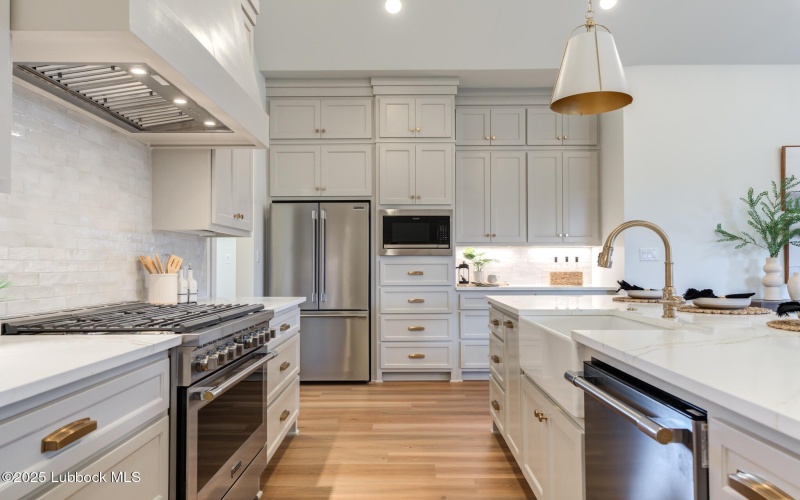 4617 138th Place, Lubbock, TX 79424, 4 Bedrooms Bedrooms, ,3 BathroomsBathrooms,Residential,For Sale,4617 138th Place,0,202562400