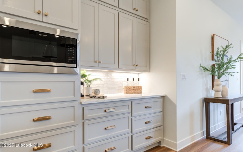 4617 138th Place, Lubbock, TX 79424, 4 Bedrooms Bedrooms, ,3 BathroomsBathrooms,Residential,For Sale,4617 138th Place,0,202562400