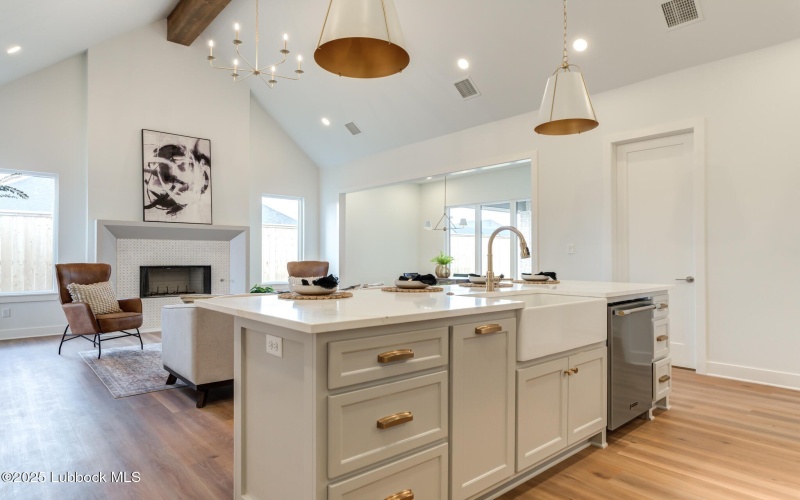 4617 138th Place, Lubbock, TX 79424, 4 Bedrooms Bedrooms, ,3 BathroomsBathrooms,Residential,For Sale,4617 138th Place,0,202562400