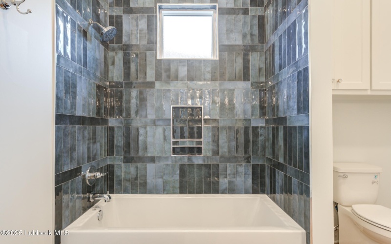 4617 138th Place, Lubbock, TX 79424, 4 Bedrooms Bedrooms, ,3 BathroomsBathrooms,Residential,For Sale,4617 138th Place,0,202562400