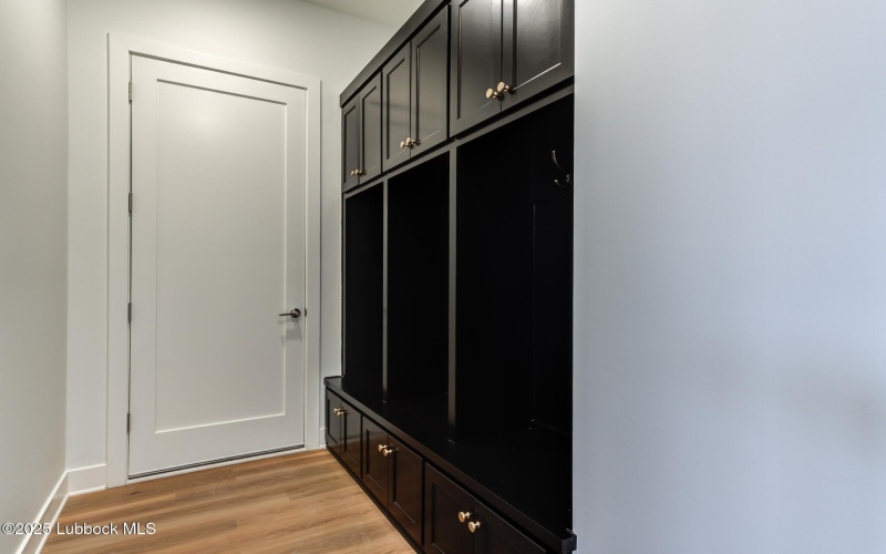 4617 138th Place, Lubbock, TX 79424, 4 Bedrooms Bedrooms, ,3 BathroomsBathrooms,Residential,For Sale,4617 138th Place,0,202562400