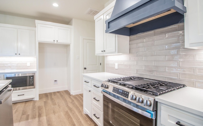 6901 13th Street, Lubbock, TX 79416, 3 Bedrooms Bedrooms, ,2 BathroomsBathrooms,Residential,For Sale,6901 13th Street,0,202562417