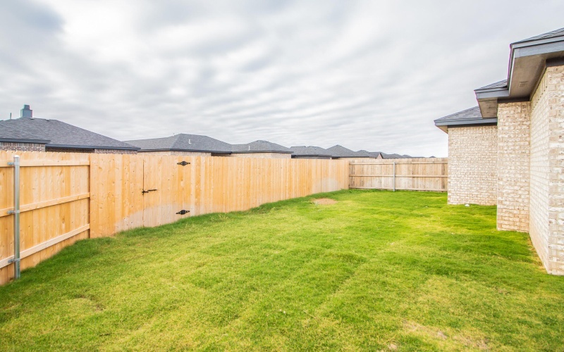 6901 13th Street, Lubbock, TX 79416, 3 Bedrooms Bedrooms, ,2 BathroomsBathrooms,Residential,For Sale,6901 13th Street,0,202562417