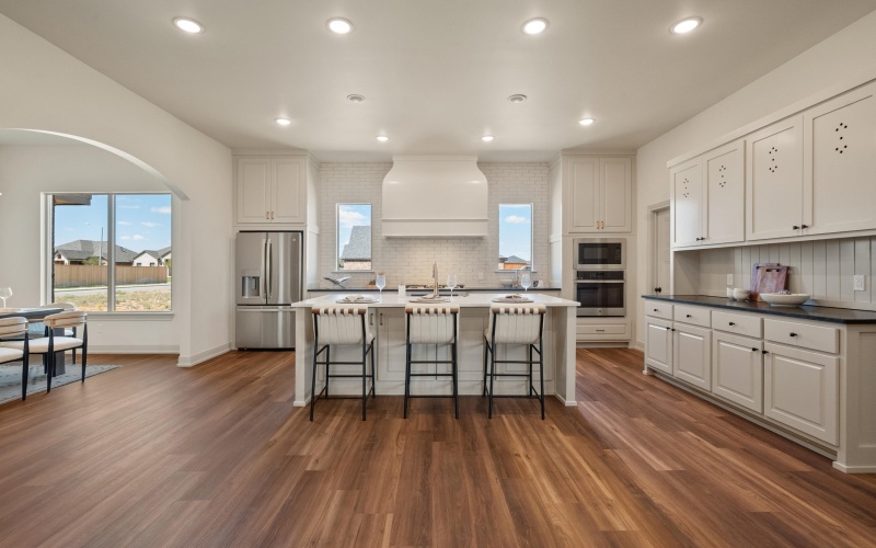 13927 Quinton Avenue, Lubbock, TX 79424, 4 Bedrooms Bedrooms, ,3 BathroomsBathrooms,Residential,For Sale,13927 Quinton Avenue,0,202562419