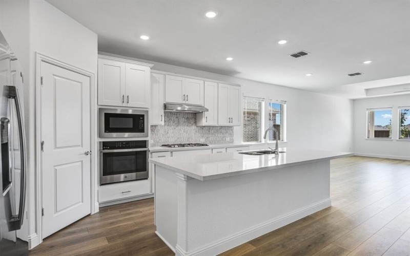 1417 Zapateado Way, Fort Worth, TX 76052, 5 Habitaciones Habitaciones , ,3 BañosBaños,Residential,En Venta,1417 Zapateado Way,0,21057589