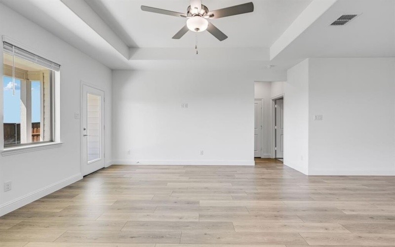 1417 Zapateado Way, Fort Worth, TX 76052, 5 Habitaciones Habitaciones , ,3 BañosBaños,Residential,En Venta,1417 Zapateado Way,0,21057589