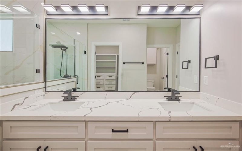 8039 N 50th Street, McAllen, TX 78504, 3 Bedrooms Bedrooms, ,2 BathroomsBathrooms,Residential,For Sale,8039 N 50th Street,463950