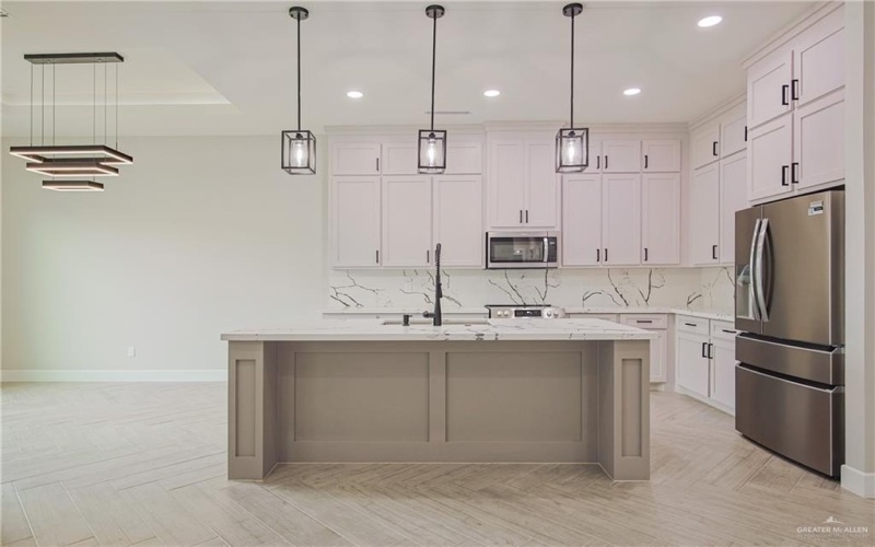8039 N 50th Street, McAllen, TX 78504, 3 Bedrooms Bedrooms, ,2 BathroomsBathrooms,Residential,For Sale,8039 N 50th Street,463950
