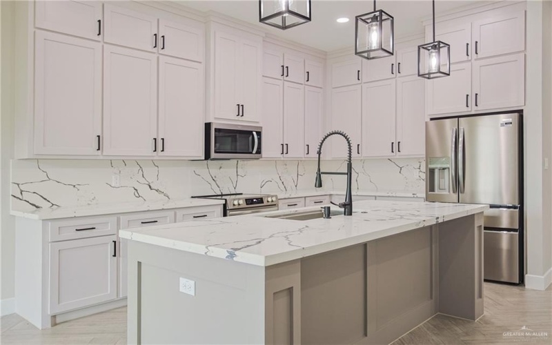8039 N 50th Street, McAllen, TX 78504, 3 Bedrooms Bedrooms, ,2 BathroomsBathrooms,Residential,For Sale,8039 N 50th Street,463950