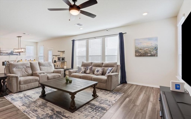 1351 Long Creek Lane, Belton, TX 76513, 4 Bedrooms Bedrooms, ,2 BathroomsBathrooms,Residential,For Sale,1351 Long Creek Lane,0,21097804