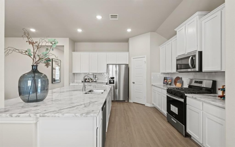 6940 Night Owl Lane, Fort Worth, TX 76036, 4 Habitaciones Habitaciones , ,3 BañosBaños,Residential,En Venta,6940 Night Owl Lane,0,21097934