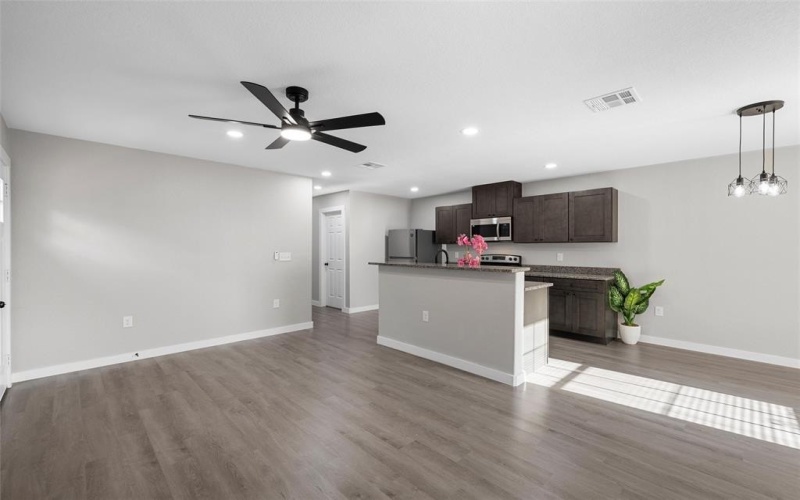 405 Hogan Lane, Bellmead, TX 76705, 6 Habitaciones Habitaciones , ,5 BañosBaños,Residential Multi Family,En Venta,405 Hogan Lane,0,21098022