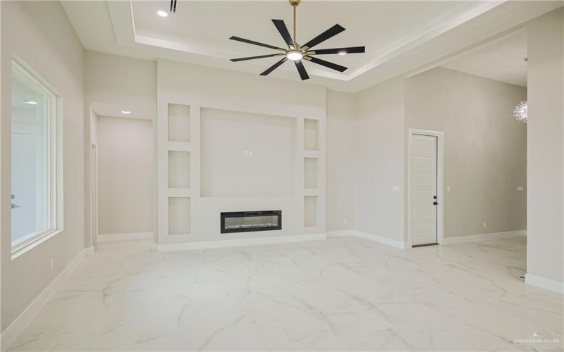 8034 N 51st Street, McAllen, TX 78504, 3 Bedrooms Bedrooms, ,2 BathroomsBathrooms,Residential,For Sale,8034 N 51st Street,463952