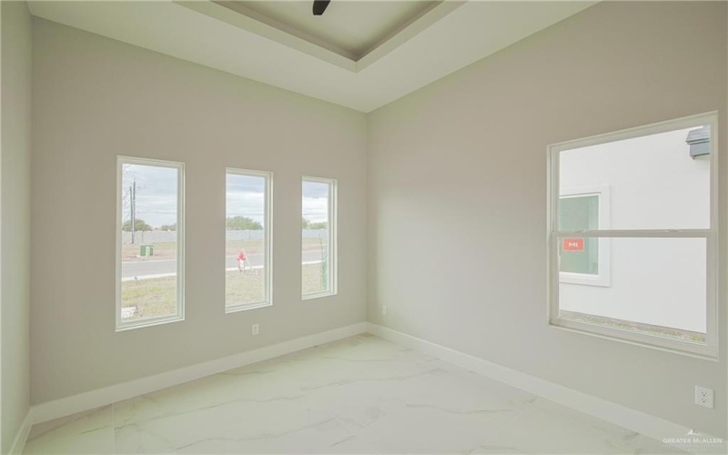 8034 N 51st Street, McAllen, TX 78504, 3 Bedrooms Bedrooms, ,2 BathroomsBathrooms,Residential,For Sale,8034 N 51st Street,463952