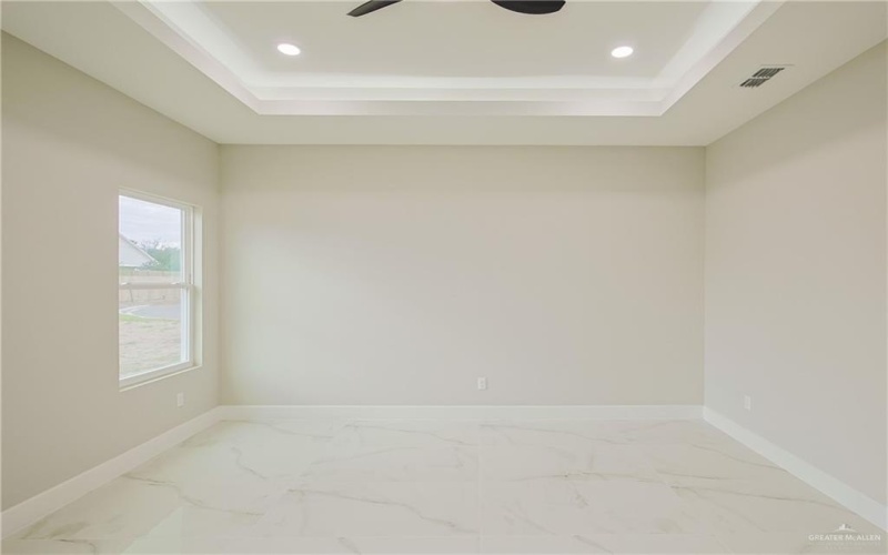 8034 N 51st Street, McAllen, TX 78504, 3 Bedrooms Bedrooms, ,2 BathroomsBathrooms,Residential,For Sale,8034 N 51st Street,463952