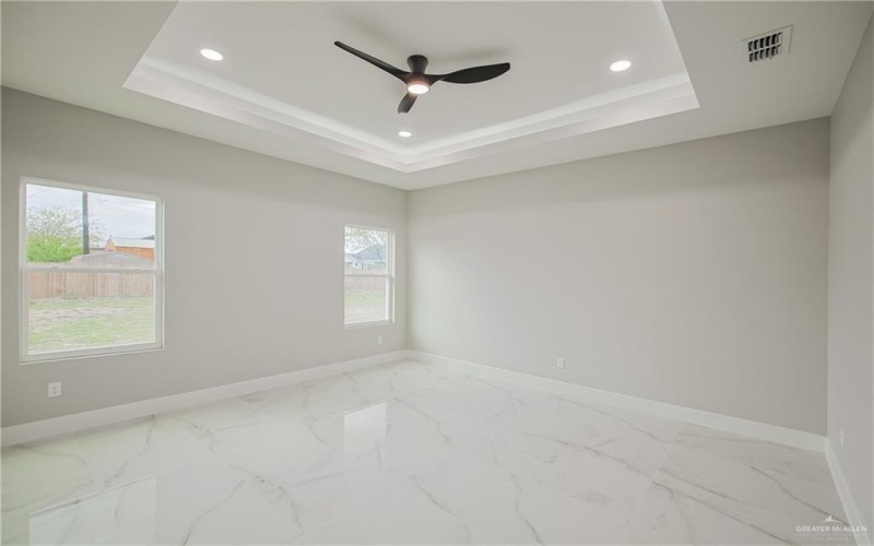 8034 N 51st Street, McAllen, TX 78504, 3 Bedrooms Bedrooms, ,2 BathroomsBathrooms,Residential,For Sale,8034 N 51st Street,463952