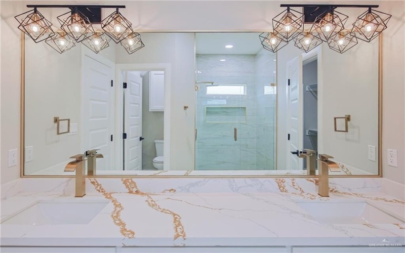 8034 N 51st Street, McAllen, TX 78504, 3 Bedrooms Bedrooms, ,2 BathroomsBathrooms,Residential,For Sale,8034 N 51st Street,463952