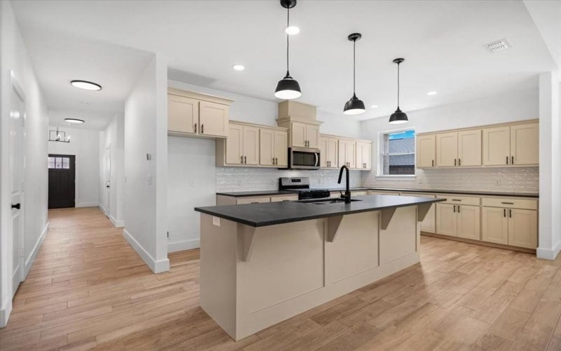 16426 Crossing Circle, Lindale, TX 75771, 4 Habitaciones Habitaciones , ,2 BañosBaños,Residential,En Venta,16426 Crossing Circle,0,21098041