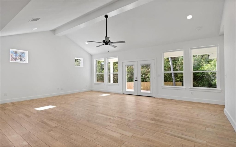 16426 Crossing Circle, Lindale, TX 75771, 4 Habitaciones Habitaciones , ,2 BañosBaños,Residential,En Venta,16426 Crossing Circle,0,21098041