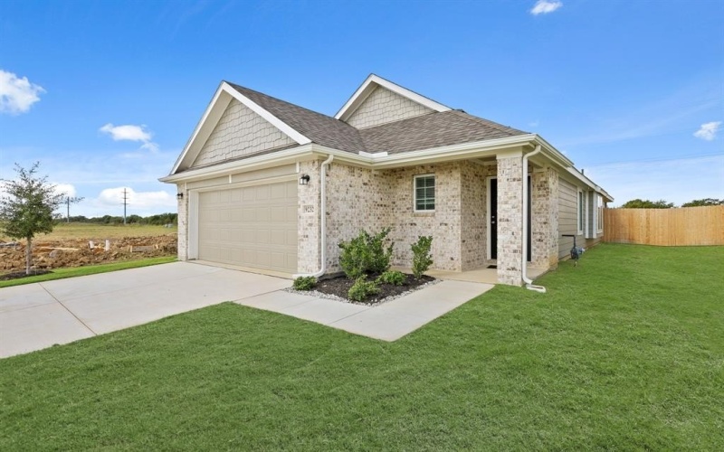 9232 Union Pacific Drive, Fort Worth, TX 76036, 3 Habitaciones Habitaciones , ,2 BañosBaños,Residential,En Venta,9232 Union Pacific Drive,0,21098048