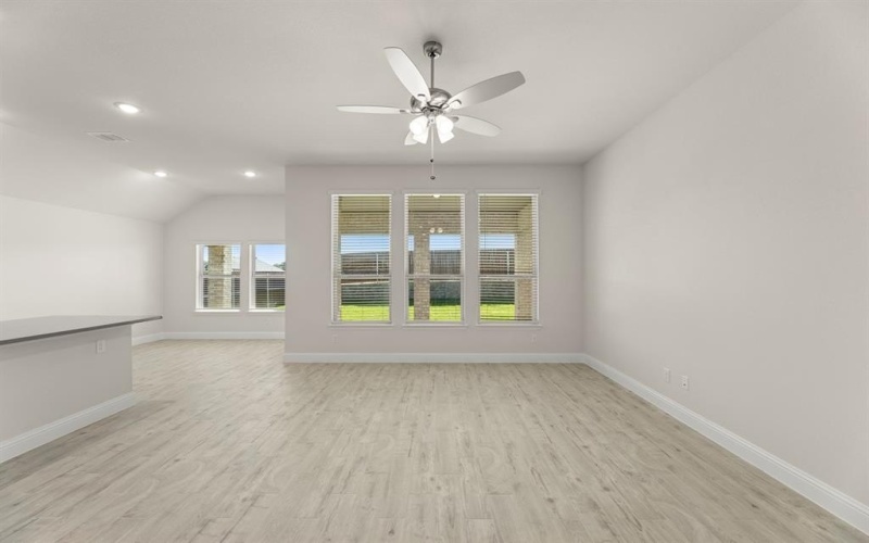 108 Meadow Road, Balch Springs, TX 75181, 3 Bedrooms Bedrooms, ,2 BathroomsBathrooms,Residential,For Sale,108 Meadow Road,0,21098089