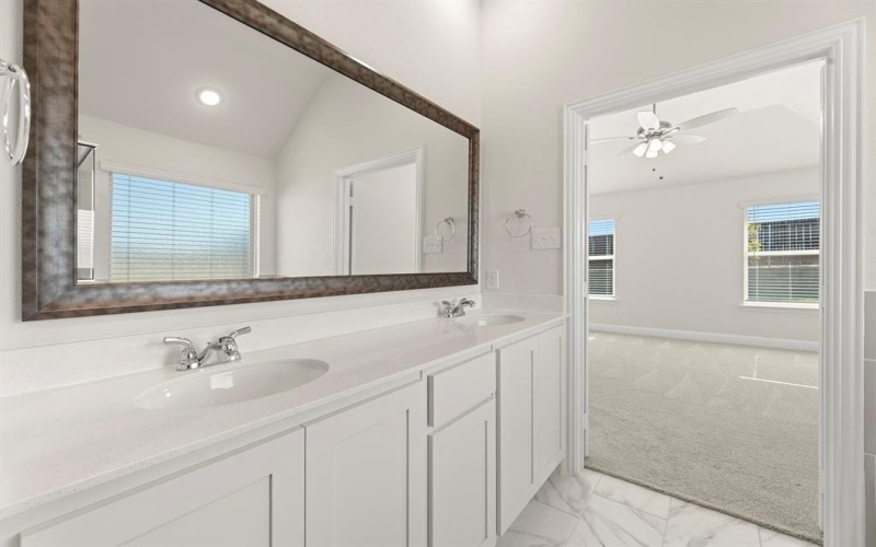 108 Meadow Road, Balch Springs, TX 75181, 3 Bedrooms Bedrooms, ,2 BathroomsBathrooms,Residential,For Sale,108 Meadow Road,0,21098089