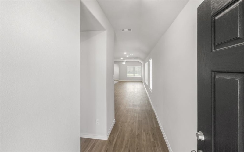 1016 Wind Drift Way, Fort Worth, TX 76131, 3 Bedrooms Bedrooms, ,2 BathroomsBathrooms,Residential,For Sale,1016 Wind Drift Way,0,21098098