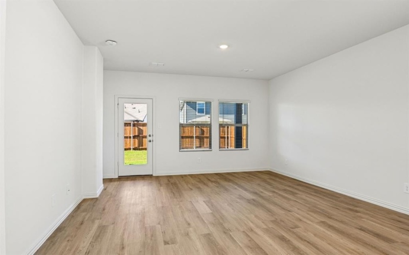 3126 Texoma Boulevard, Farmersville, TX 75442, 4 Habitaciones Habitaciones , ,2 BañosBaños,Residential,En Venta,3126 Texoma Boulevard,0,21094248