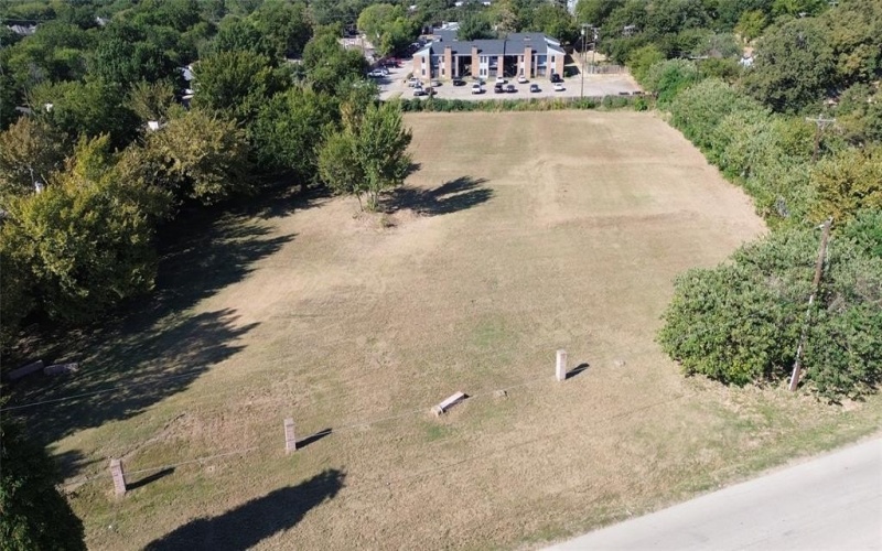 801 Singleton, Irving, TX 75060, ,Commercial Sale,En Venta,801 Singleton,0,21098447