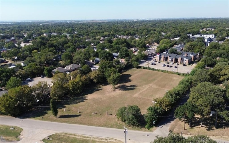 801 Singleton, Irving, TX 75060, ,Commercial Sale,En Venta,801 Singleton,0,21098447