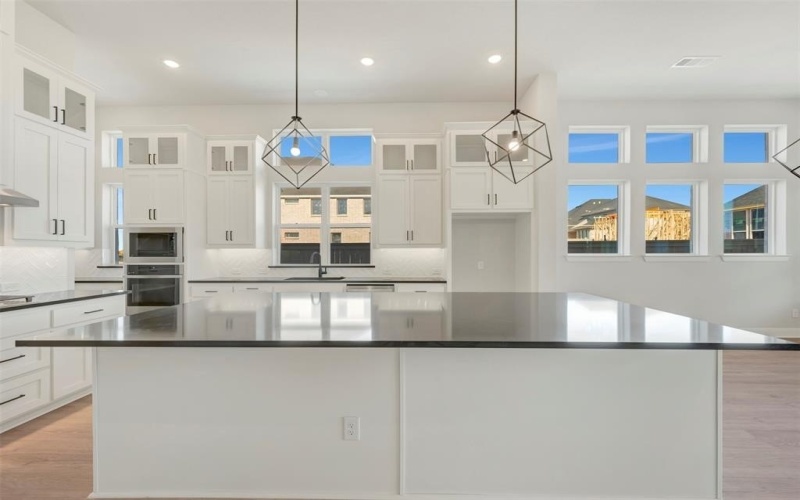 317 Barnwood Way, Northlake, TX 76247, 4 Habitaciones Habitaciones , ,5 BañosBaños,Residential,En Venta,317 Barnwood Way,0,21098544