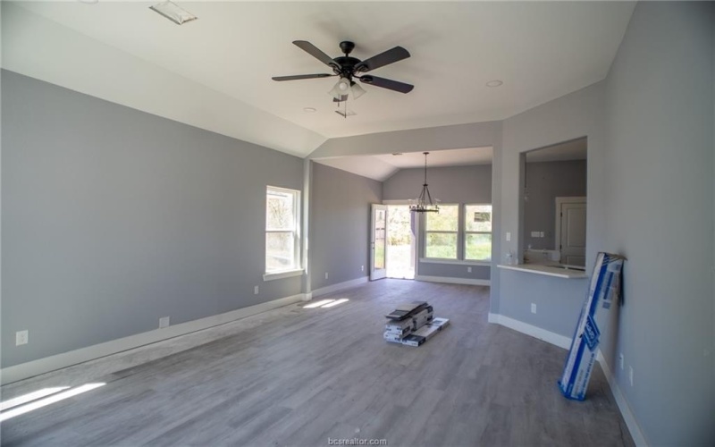 2591 Dove Crossing, Navasota, TX 77868, 3 Bedrooms Bedrooms, ,2 BathroomsBathrooms,Residential,For Sale,2591 Dove Crossing,25001905