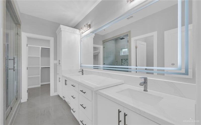 1012 Azalea Street, Mission, TX 78573, 3 Habitaciones Habitaciones , ,2 BañosBaños,Residential,En Venta,1012 Azalea Street,469997