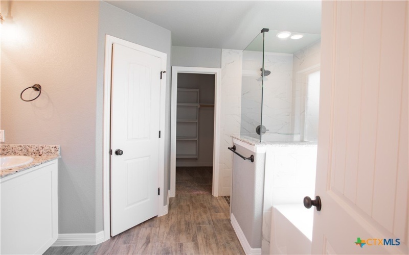 3221 Digby Drive, Belton, TX 76513, 4 Bedrooms Bedrooms, ,2 BathroomsBathrooms,Residential,For Sale,3221 Digby Drive,0,574305