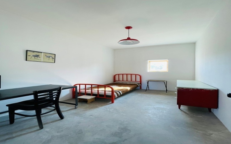 702 E Washington St, Marfa, TX 79843, 3 Habitaciones Habitaciones , ,2 BañosBaños,Residential,En Venta,702 E Washington St,0,159960